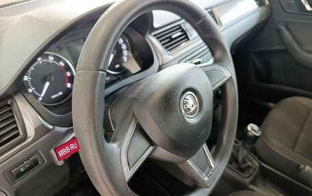 Skoda Rapid I, 2015 год, 950 000 рублей, 20 фотография