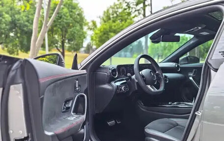 Mercedes-Benz CLA, 2025 год, 4 800 000 рублей, 13 фотография