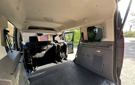 Ford Tourneo Connect II рестайлинг, 2019 год, 2 200 000 рублей, 13 фотография