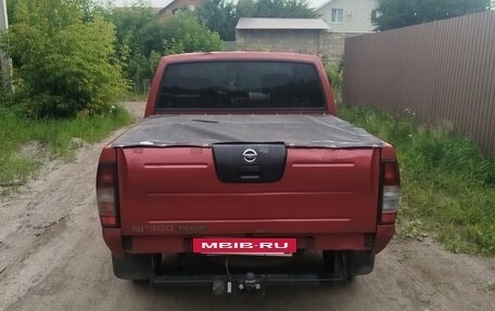 Nissan NP300, 2009 год, 1 380 000 рублей, 3 фотография