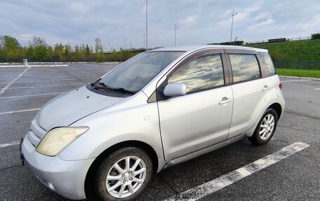 Toyota Ist II, 2003 год, 490 000 рублей, 2 фотография