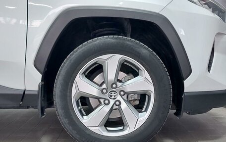 Toyota RAV4, 2022 год, 3 440 000 рублей, 6 фотография