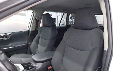 Toyota RAV4, 2022 год, 3 440 000 рублей, 24 фотография