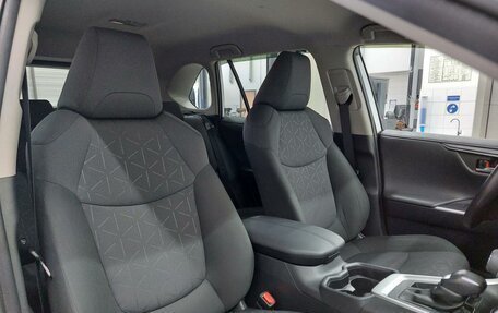 Toyota RAV4, 2022 год, 3 440 000 рублей, 34 фотография