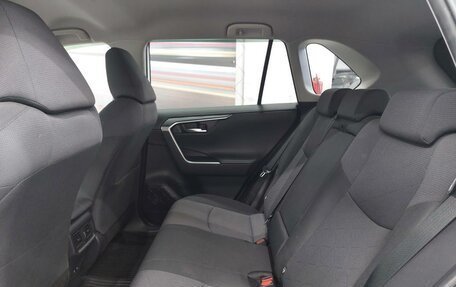 Toyota RAV4, 2022 год, 3 440 000 рублей, 30 фотография