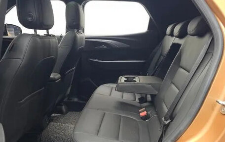 Chevrolet TrailBlazer, 2023 год, 2 376 000 рублей, 21 фотография