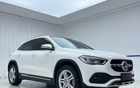 Mercedes-Benz GLA, 2022 год, 2 250 000 рублей, 3 фотография