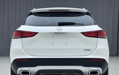 Mercedes-Benz GLA, 2022 год, 2 250 000 рублей, 6 фотография