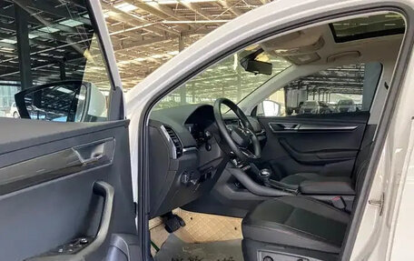 Skoda Karoq I, 2022 год, 1 559 000 рублей, 5 фотография