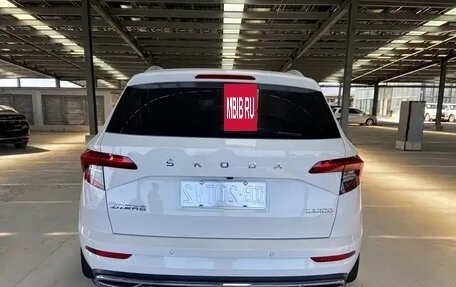 Skoda Karoq I, 2022 год, 1 559 000 рублей, 4 фотография