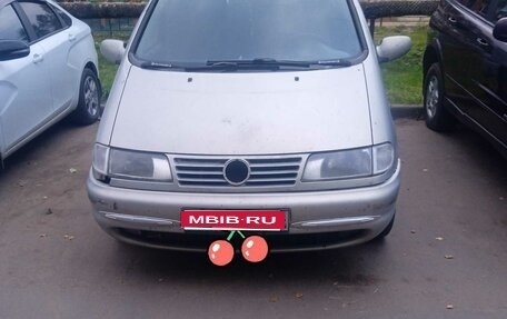 Volkswagen Sharan I рестайлинг, 1997 год, 220 000 рублей, 1 фотография