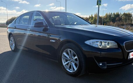BMW 5 серия, 2013 год, 1 960 000 рублей, 3 фотография