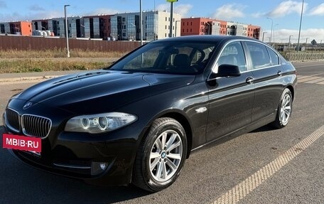 BMW 5 серия, 2013 год, 1 960 000 рублей, 2 фотография