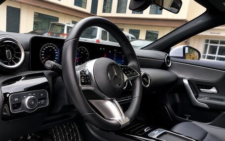 Mercedes-Benz A-Класс, 2023 год, 1 990 002 рублей, 14 фотография