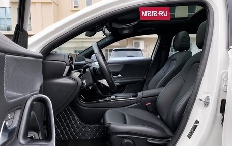 Mercedes-Benz A-Класс, 2023 год, 1 990 002 рублей, 19 фотография
