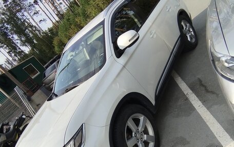 Mitsubishi Outlander III рестайлинг 3, 2015 год, 1 590 000 рублей, 2 фотография