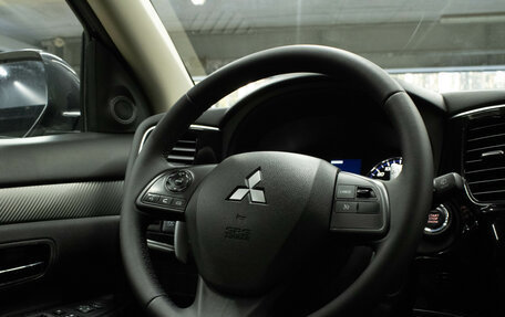 Mitsubishi Outlander III рестайлинг 3, 2012 год, 1 550 000 рублей, 7 фотография