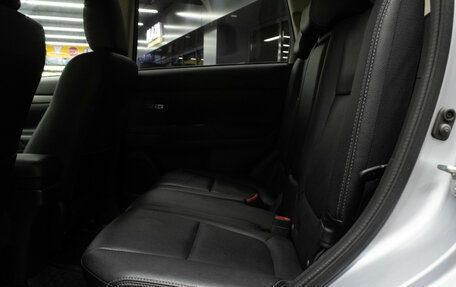 Mitsubishi Outlander III рестайлинг 3, 2012 год, 1 550 000 рублей, 12 фотография