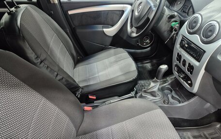 Renault Sandero I, 2013 год, 639 000 рублей, 17 фотография