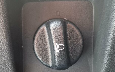 Renault Sandero I, 2013 год, 639 000 рублей, 19 фотография