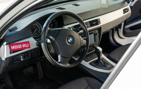 BMW 3 серия, 2011 год, 1 200 000 рублей, 14 фотография