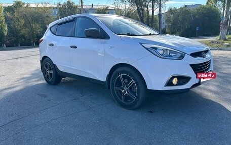 Hyundai ix35 I рестайлинг, 2015 год, 1 450 000 рублей, 2 фотография