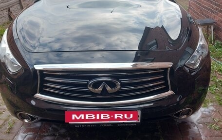 Infiniti QX70, 2015 год, 2 900 000 рублей, 3 фотография