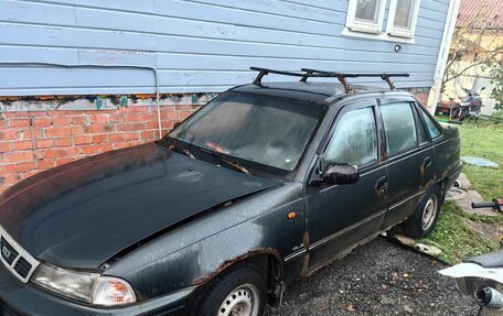 Daewoo Nexia I рестайлинг, 2004 год, 40 000 рублей, 2 фотография