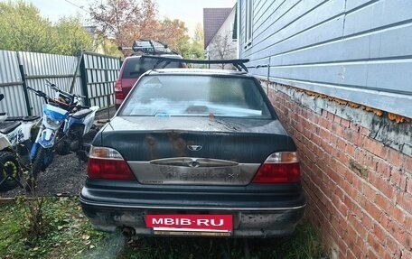 Daewoo Nexia I рестайлинг, 2004 год, 40 000 рублей, 3 фотография
