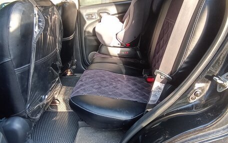 Toyota RAV4, 2005 год, 850 000 рублей, 9 фотография