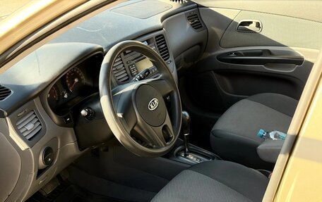 KIA Rio II, 2010 год, 550 000 рублей, 9 фотография