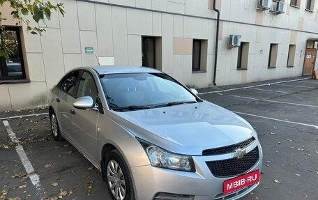 Chevrolet Cruze II, 2011 год, 580 000 рублей, 1 фотография