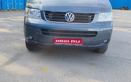 Volkswagen Caravelle T5, 2008 год, 1 000 000 рублей, 1 фотография