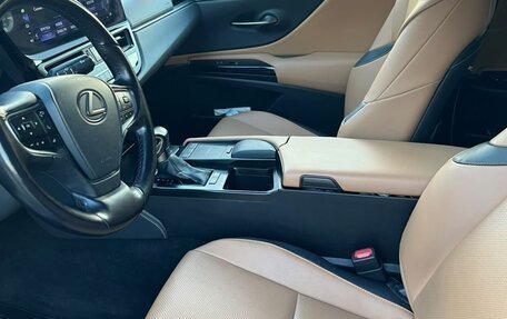 Lexus ES VII, 2022 год, 3 520 000 рублей, 7 фотография