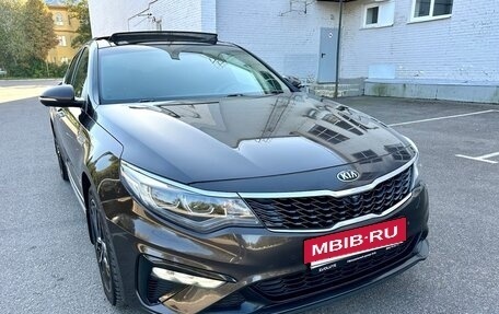 KIA Optima IV, 2019 год, 2 385 000 рублей, 15 фотография