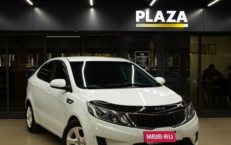 KIA Rio III рестайлинг, 2014 год, 695 000 рублей, 2 фотография