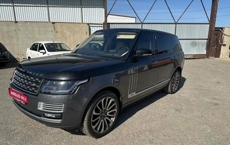 Land Rover Range Rover IV рестайлинг, 2017 год, 5 700 000 рублей, 1 фотография