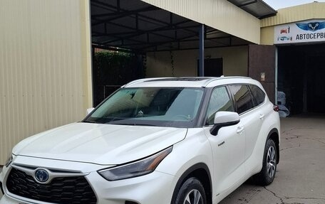 Toyota Highlander, 2021 год, 3 900 000 рублей, 1 фотография
