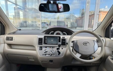 Toyota Raum II, 2007 год, 650 000 рублей, 9 фотография
