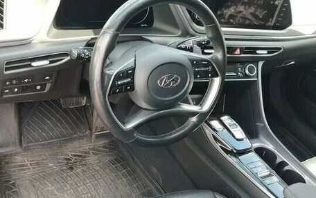 Hyundai Sonata VIII, 2021 год, 2 600 000 рублей, 10 фотография