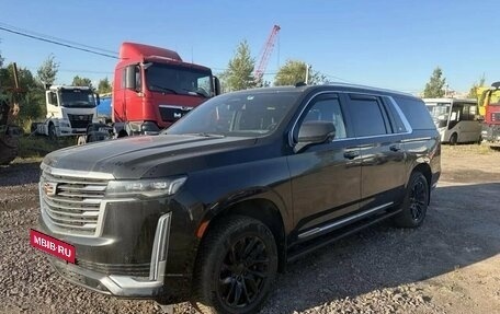 Cadillac Escalade V, 2023 год, 15 200 000 рублей, 3 фотография