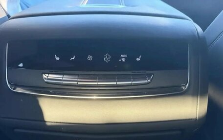 Cadillac Escalade V, 2023 год, 15 200 000 рублей, 24 фотография