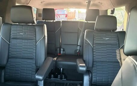 Cadillac Escalade V, 2023 год, 15 200 000 рублей, 20 фотография