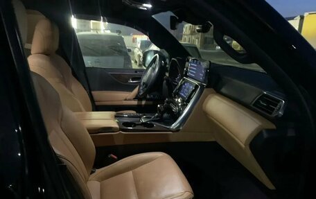 Lexus LX, 2023 год, 16 250 000 рублей, 11 фотография