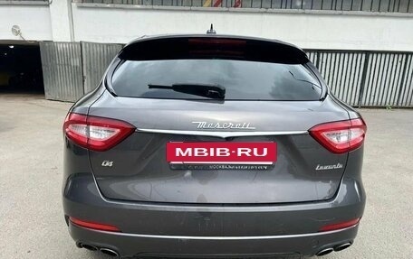 Maserati Levante I, 2019 год, 5 890 000 рублей, 5 фотография