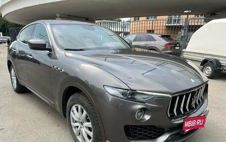 Maserati Levante I, 2019 год, 5 890 000 рублей, 2 фотография