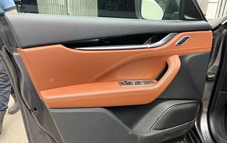 Maserati Levante I, 2019 год, 5 890 000 рублей, 10 фотография