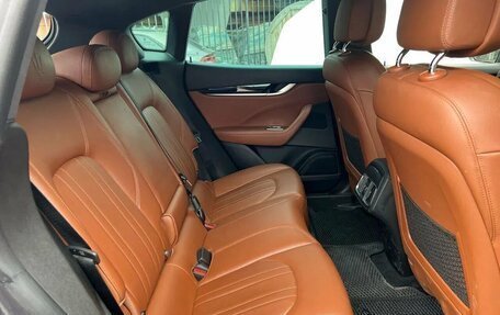 Maserati Levante I, 2019 год, 5 890 000 рублей, 19 фотография