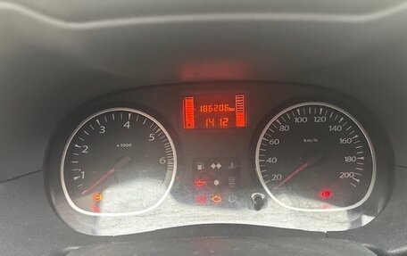 Renault Duster I рестайлинг, 2012 год, 780 000 рублей, 6 фотография