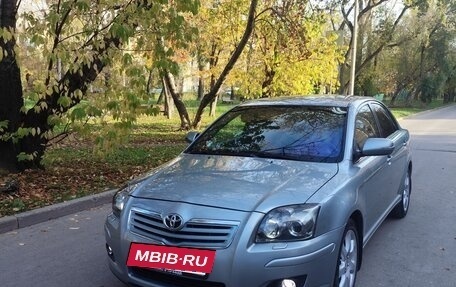 Toyota Avensis III рестайлинг, 2007 год, 930 000 рублей, 2 фотография